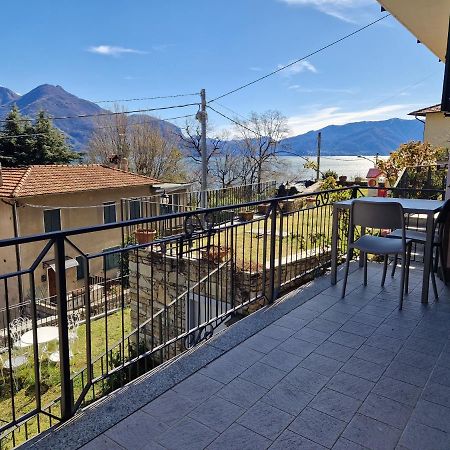 Borgocastello Apartamento Rezzonico Exterior foto